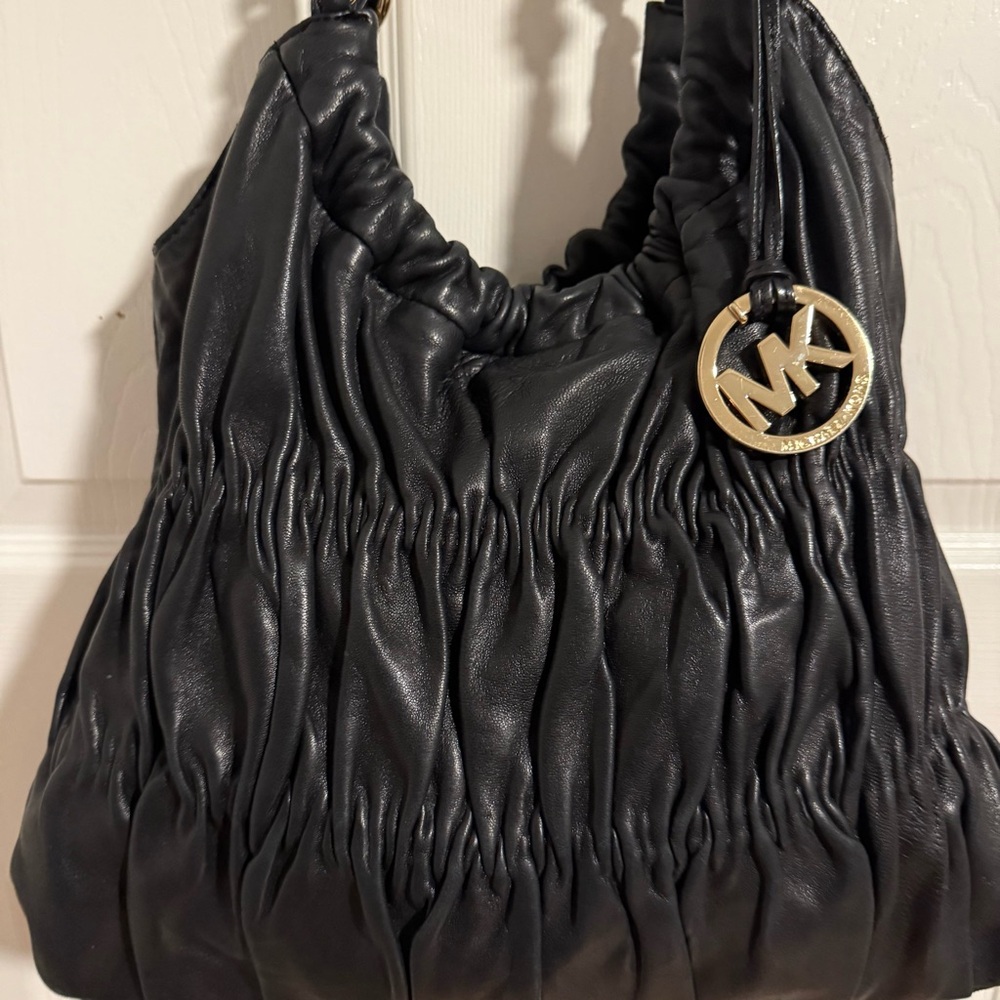 Michael Kors Black Shoulder Bag - Picture 8 of 8